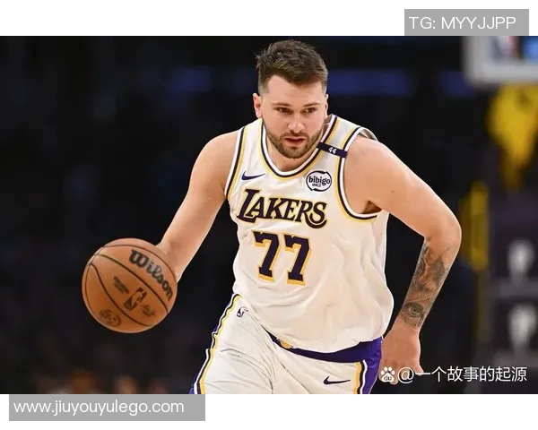 东契奇赛季表现惊人153分钟内狂砍165分并送出33助攻 东契奇赛季表现惊人153分钟内狂砍165分并送出33助攻