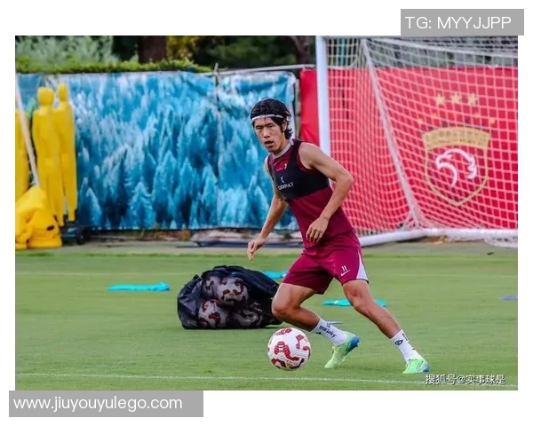 吕文君时隔三个月重返亚冠赛场分享出战照片期待再创辉煌 吕文君时隔三个月重返亚冠赛场分享出战照片期待再创辉煌