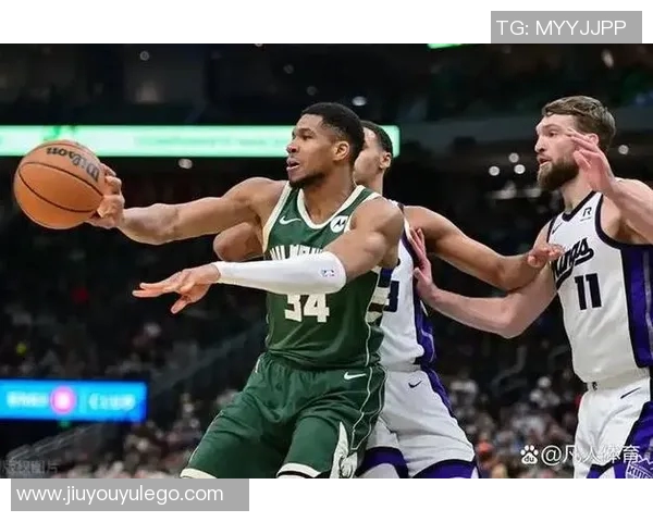 字母哥上半场表现抢眼砍下16分9篮板罚球命中率提升至60